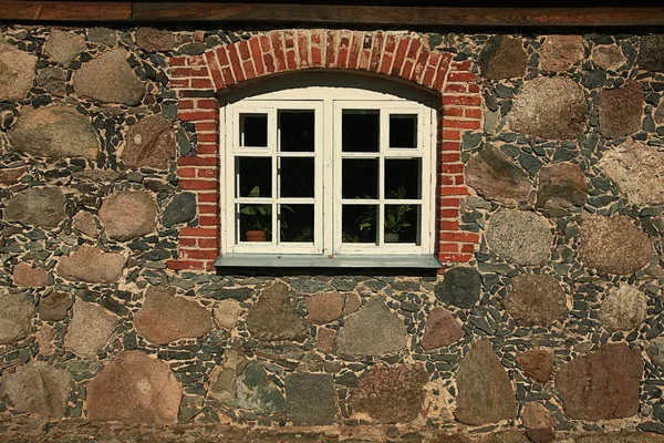 Bakstenen muur van het huis — Stockfoto