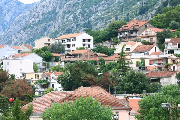 Czerwone dachy budynków Europejskiej — Zdjęcie stockowe