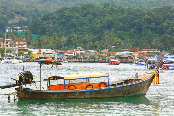 Paisaje bahía barco de mar — Foto de Stock