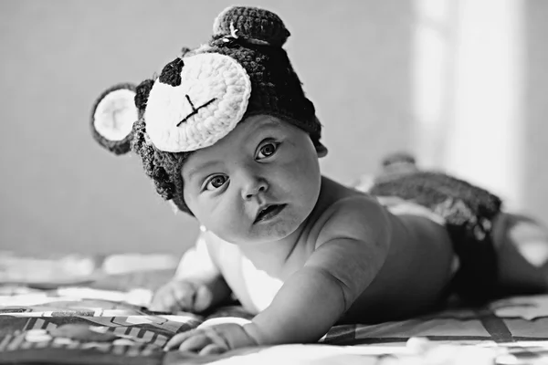 Bebé alegre en casa — Foto de Stock