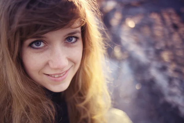 Girl close-facial portrait — Stock Photo, Image