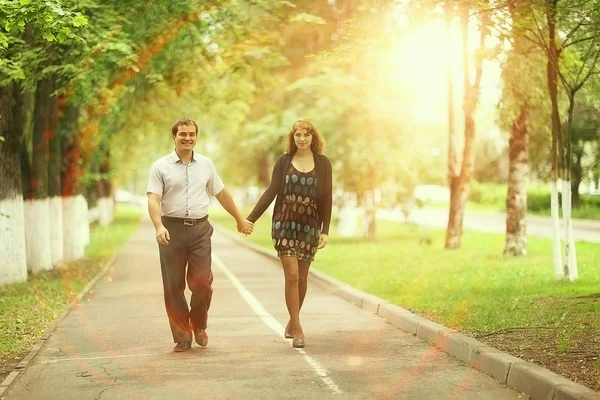 Autumn couple love walk — Stock Photo, Image