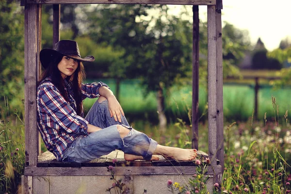 Estilo menina Velho Oeste — Fotografia de Stock