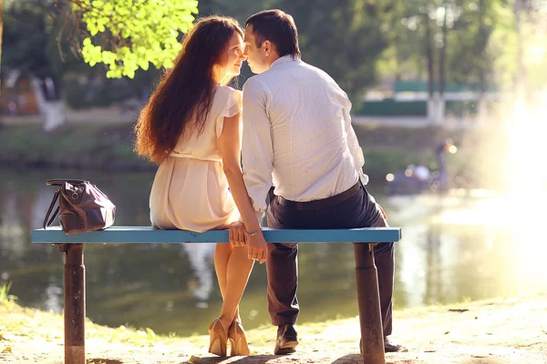 Young couple on a walk — Stock Photo, Image