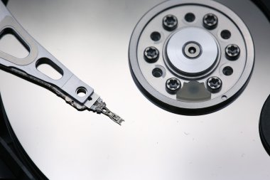 içinde bilgisayar sabit sürücü