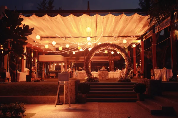 Decoration wedding flower arch night — Stock Photo, Image