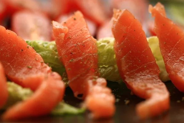 Grüner Salat beim Kochen — Stockfoto