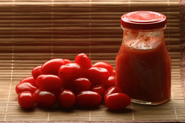 Ensalada de tomates cherry textura — Foto de Stock