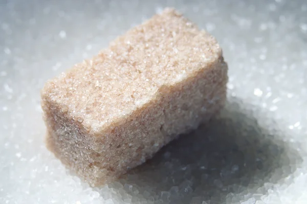 Pedaços de açúcar mascavo — Fotografia de Stock
