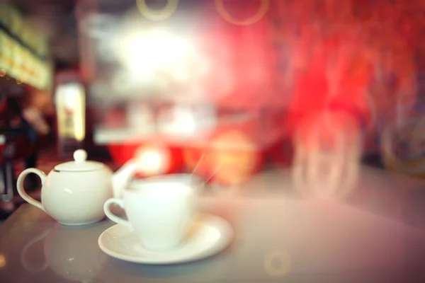 喝杯茶在一家咖啡馆 — 图库照片