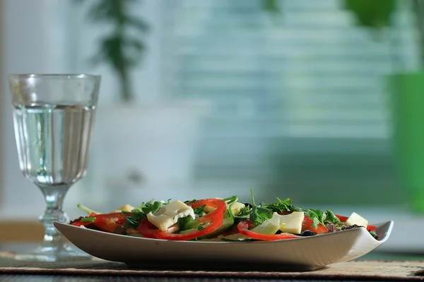 Huis keuken met ontbijt — Stockfoto