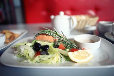 İtalyan restoran hizmet tablo