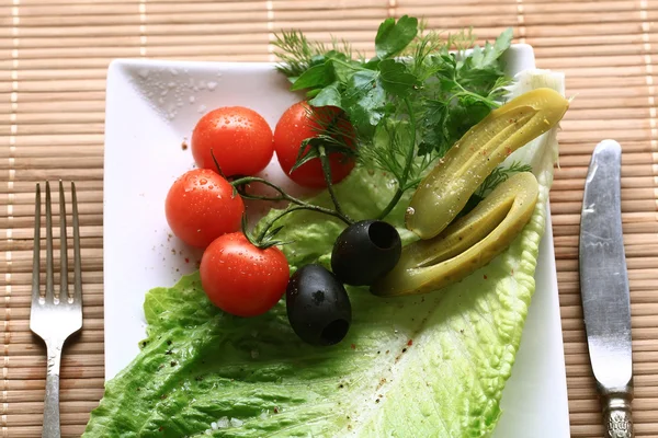 Légumes dans l'assiette — Photo