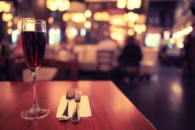 İtalyan restoran hizmet tablo