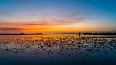 Mobile Körfezi, Alabama Kasım 2020 'de gün batımında