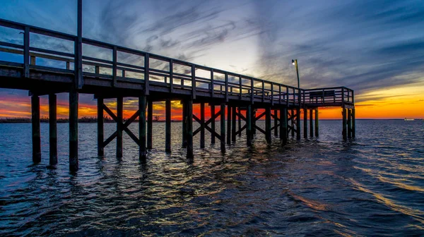 Bayfront Park Móló Mobile Bay Alabama Naplementekor 2020 Decemberében — Stock Fotó