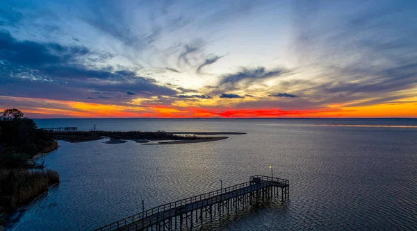 Προβλήτα Bayfront Park Στο Mobile Bay Αλαμπάμα Στο Ηλιοβασίλεμα Τον — Φωτογραφία Αρχείου