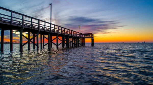 Cais Bayfront Park Mobile Bay Alabama Pôr Sol Dezembro 2020 — Fotografia de Stock