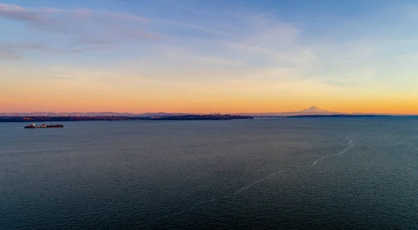 Puget Sound Mount Rainier Seattle Washington Skyline Sunset Bainbridge Island — Stock fotografie