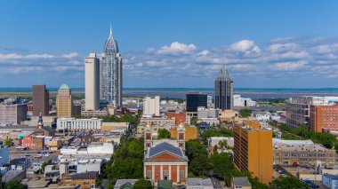 2021 Nisan 'ında Alabama şehir merkezinin gökyüzü görüntüsü 
