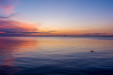 Mayıs 'ta Alabama Körfezi' nde Mobil Körfez Günbatımı 