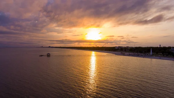 Luchtfoto Van Biloxi Mississippi Golf Kust Bij Zonsondergang — Stockfoto