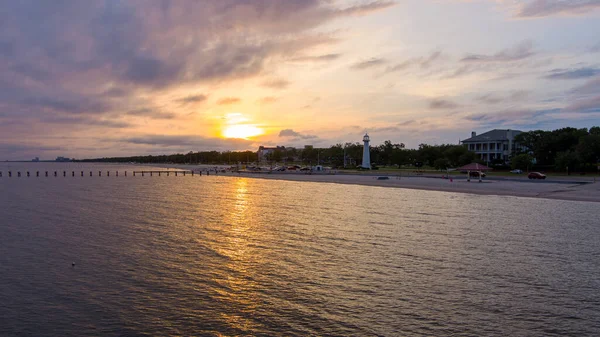 Günbatımında Biloxi Mississippi Körfezi Kıyılarının Hava Manzarası — Stok fotoğraf