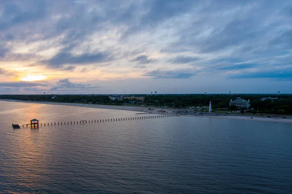 Vista Aérea Costa Golfo Biloxi Mississippi Beira Mar Pôr Sol — Fotografia de Stock