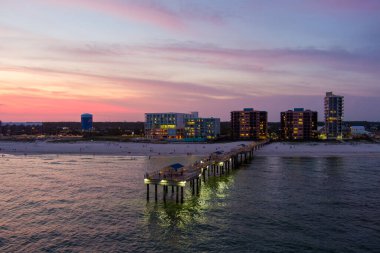 Orange Beach, Alabama Gün batımında 