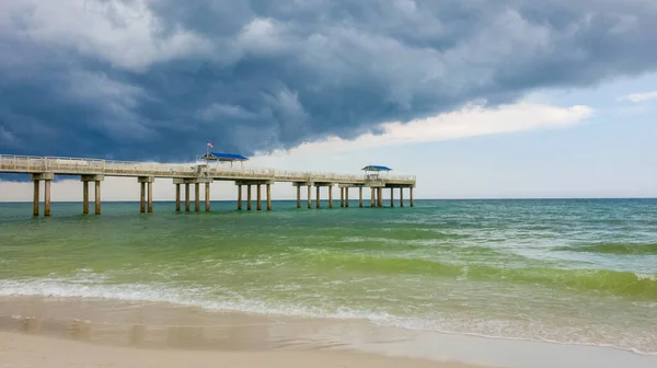 2021 Haziran Inda Orange Beach Alabama Daki Iskelede — Stok fotoğraf