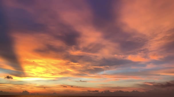 Moving pink and yellow light clouds. dawn, sunset cloudscape. beauty in nature and moment — Stock Video
