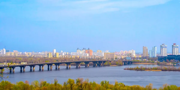 Beroemde Paton brug in Kiev — Stockfoto