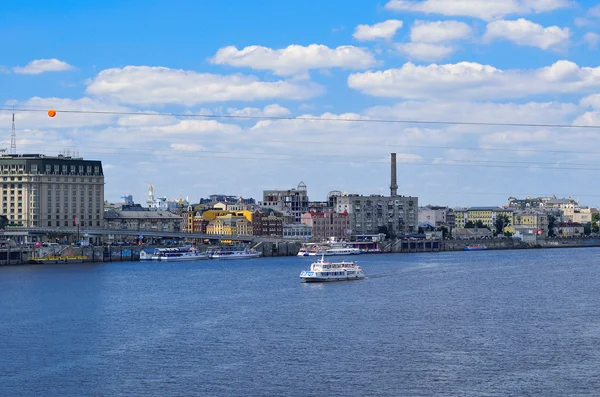 Vue de Kiev sur le Dniepr. Ukraine — Photo