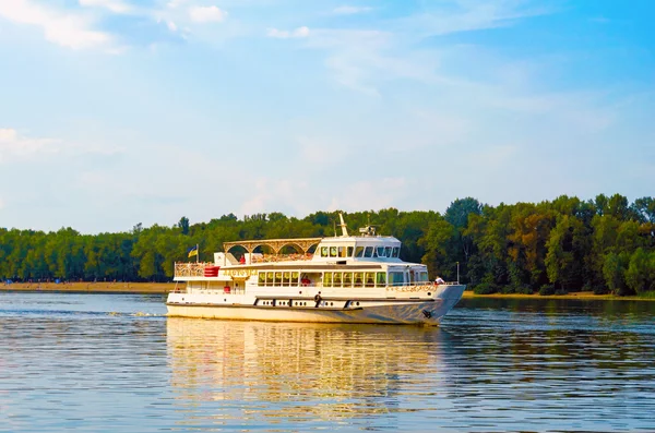 Kreuzfahrtschiff — Stockfoto