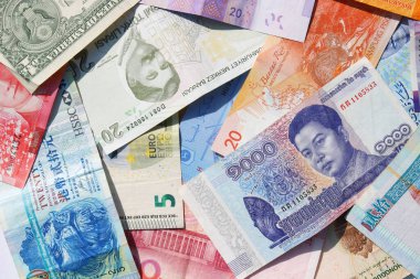 Döviz banknotlarının geçmişi. Farklı ülkelerin parası..