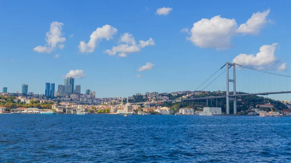 Stadsbilden Istanbul Från Bosporen Turkiet Panoramautsikt — Stockfoto