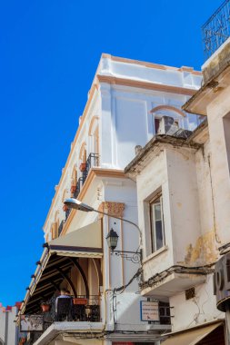 Tanca, Fas - 17 Ekim 2019: Tanca, Fas 'ta otantik mimari