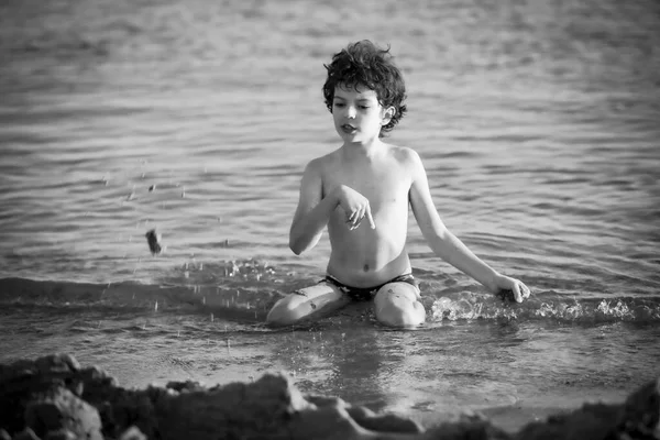 Cute Curly Male Kid Playing Game Beach Little Boy Play — Stock Photo, Image