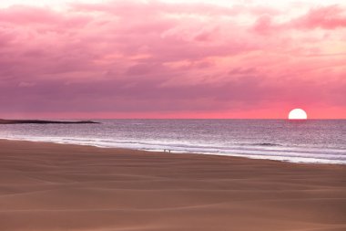Günbatımı ve kum tepeleri Beach, Boavista - Cape Verde  
