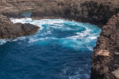 Sal Adası, Buracona - Cape Verde buzlu çökmesini dalgalar