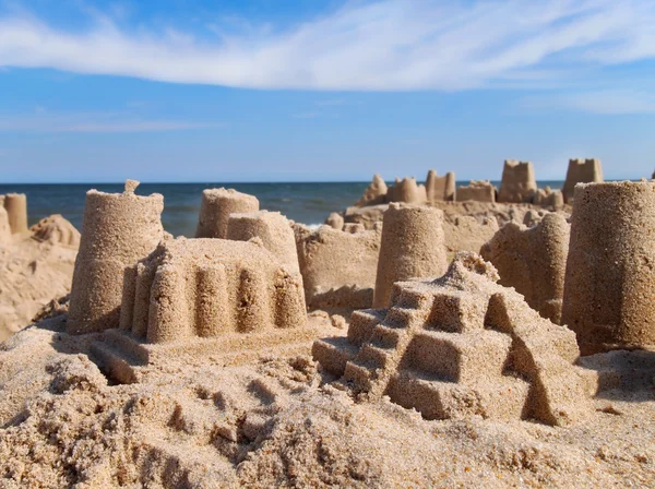 Κάστρο φτιαγμένο από άμμο στην παραλία — Φωτογραφία Αρχείου