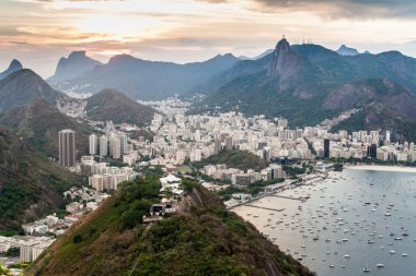 rio de Janeiro havadan görünümü