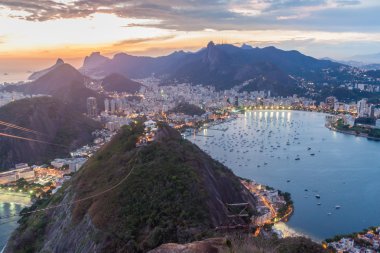 rio de Janeiro havadan görünümü