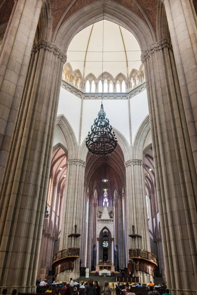 Intérieur de la cathédrale Catedral da Se à Sao Paulo — Photo