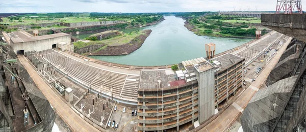 Itaipu dam on river Parana — Stock Photo, Image