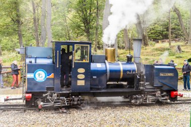 Turist buharlı tren