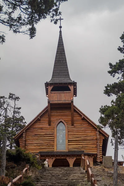 Cappella Capilla San Eduardo nel villaggio di Llao Llao — Foto Stock