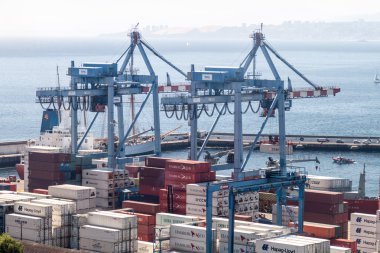 Bir bağlantı noktası Valparaiso Vinçler