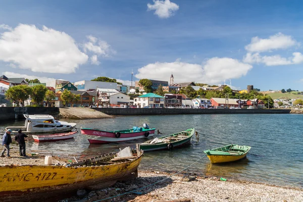 Boote im Hafen von Ancud, Chile — Stockfoto