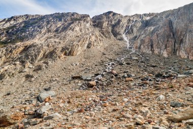 Tierra del Fuego kayalık dağ